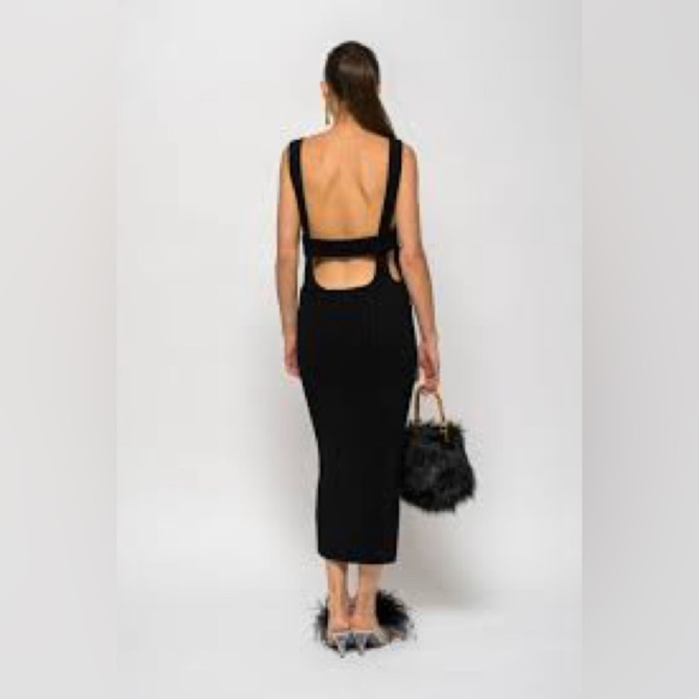 Khaite The Alessia Dress in Black - Picture 6 of 16